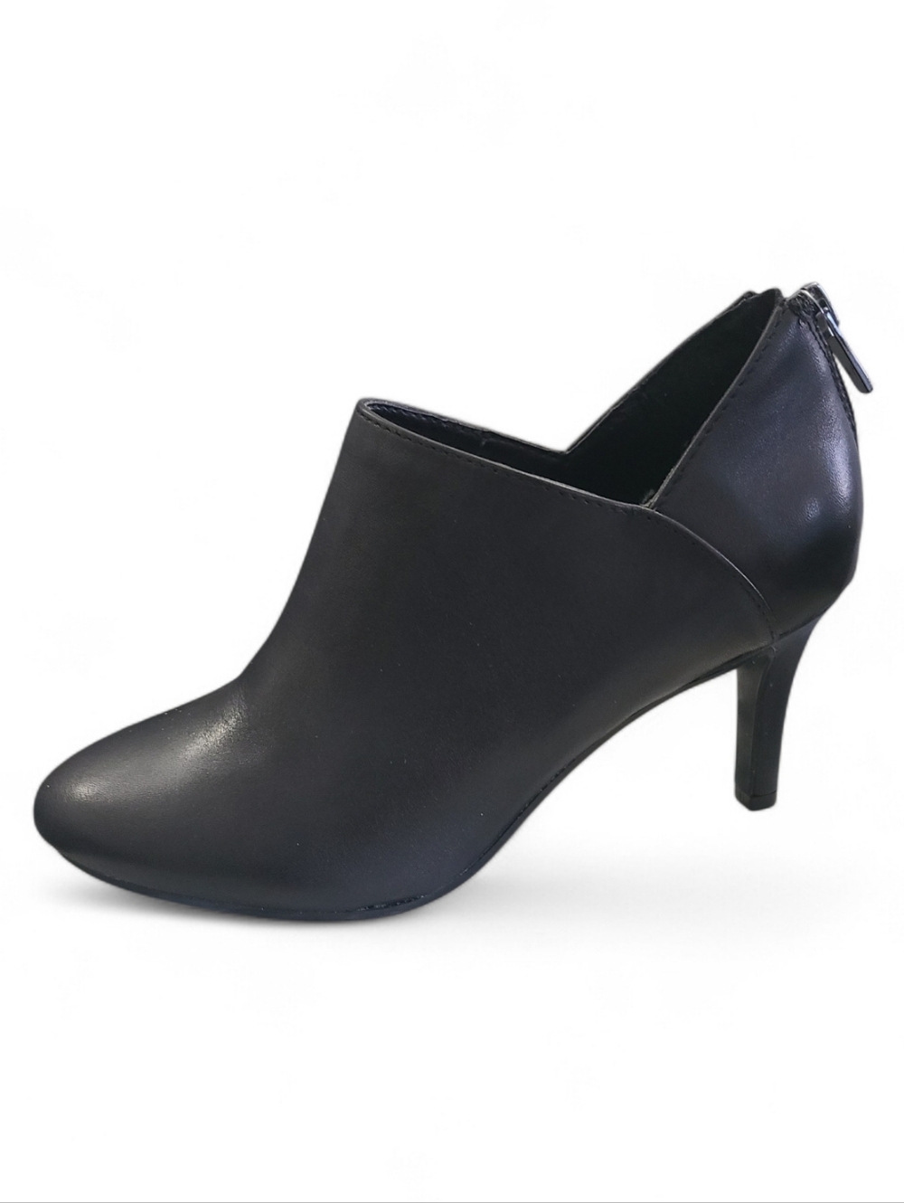 Bandolino Dawn Black Leather Shooties Ankle Boots Back Zip Heel Size 6M